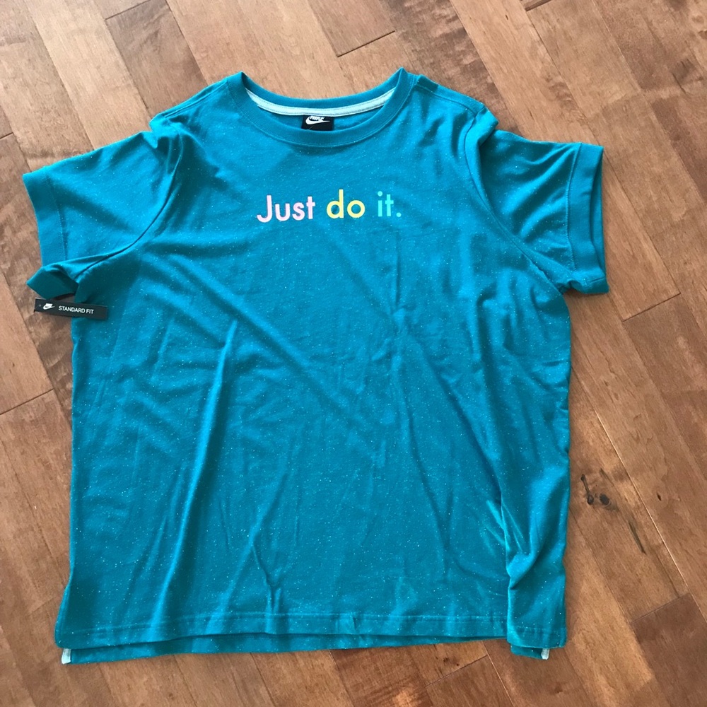 Nike T-shirt